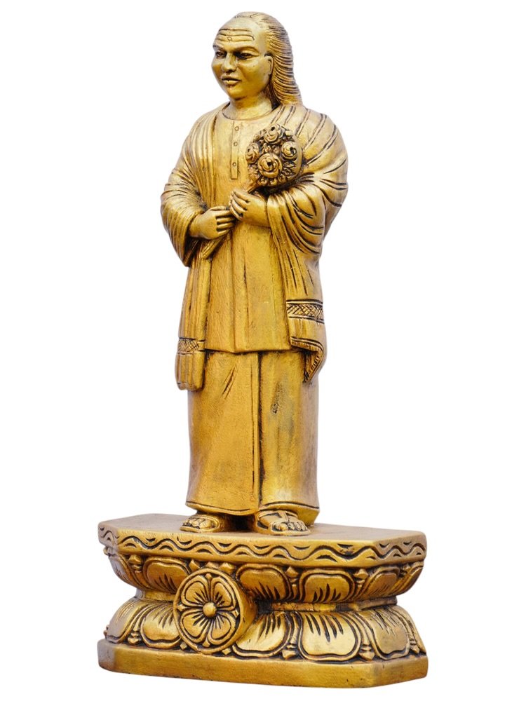 Pasumpon Muthuramalinga Thevar Wooden Sculpture — view 2