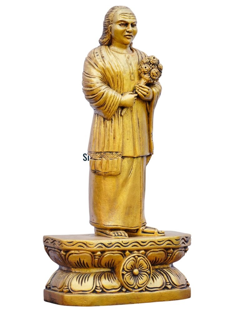 Pasumpon Muthuramalinga Thevar Wooden Sculpture — view 3