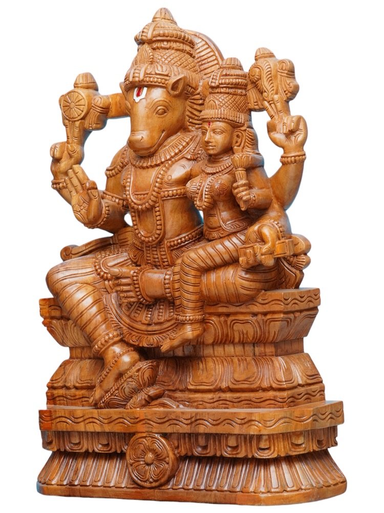 Lakshmi Hayagirivar Wooden Sculpture — view 3